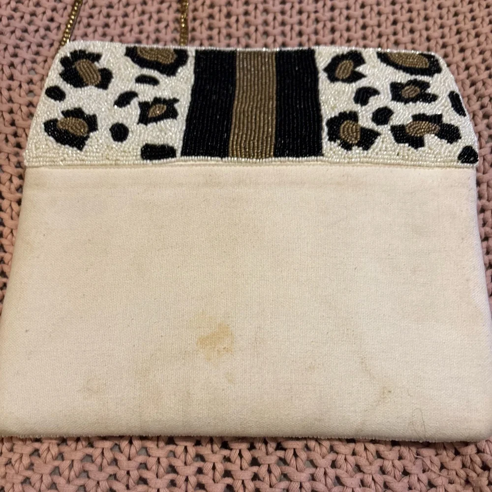 Leopard Print Beaded Clutch - Picture 4 of 5